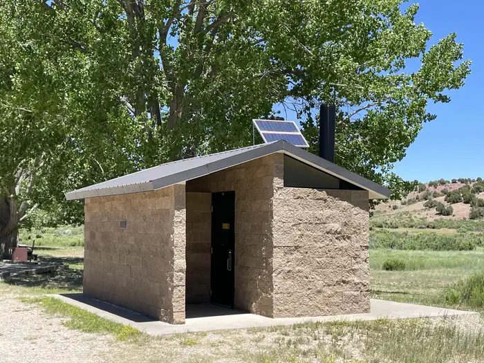 Vault toilet at Gates of Lodore