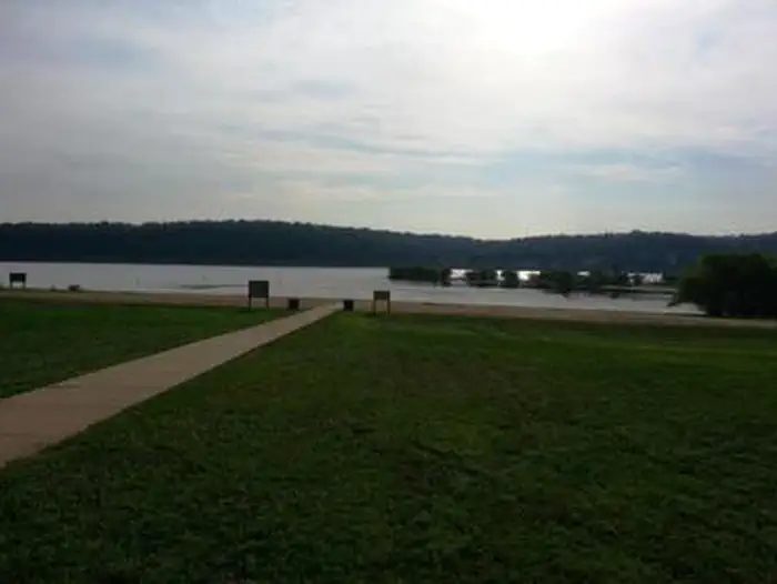 Bucksaw Beach