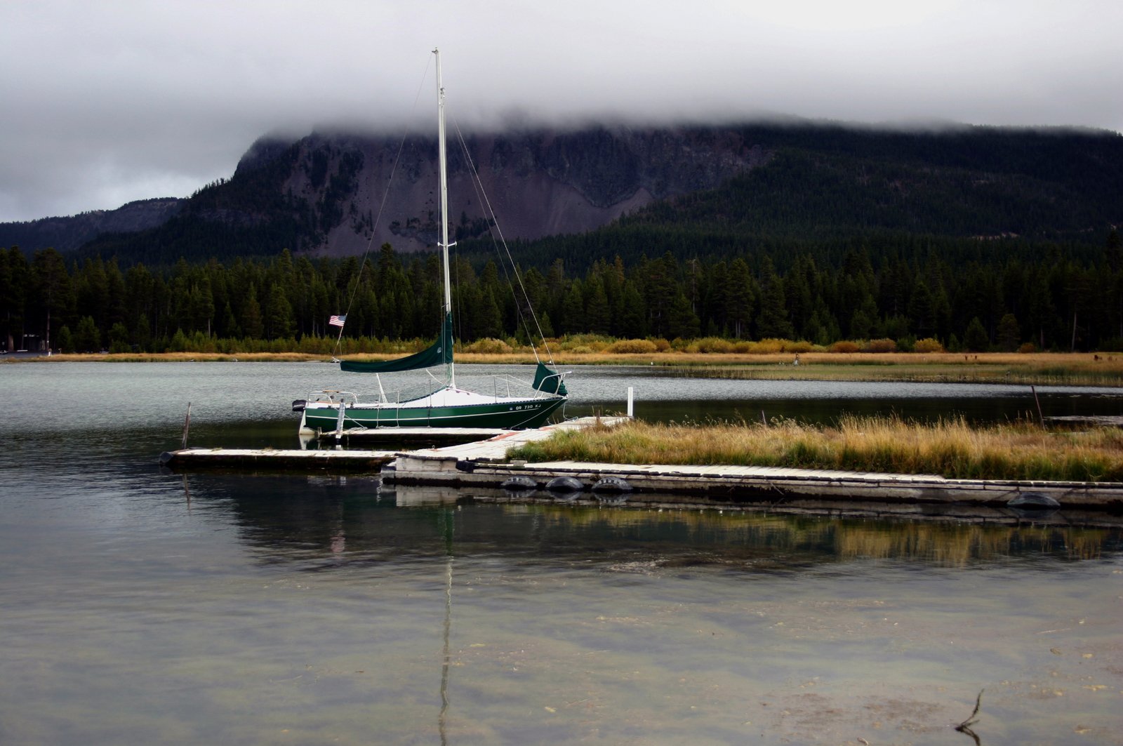 Docks at Paulina Lake Resort, about 2 km from the group site