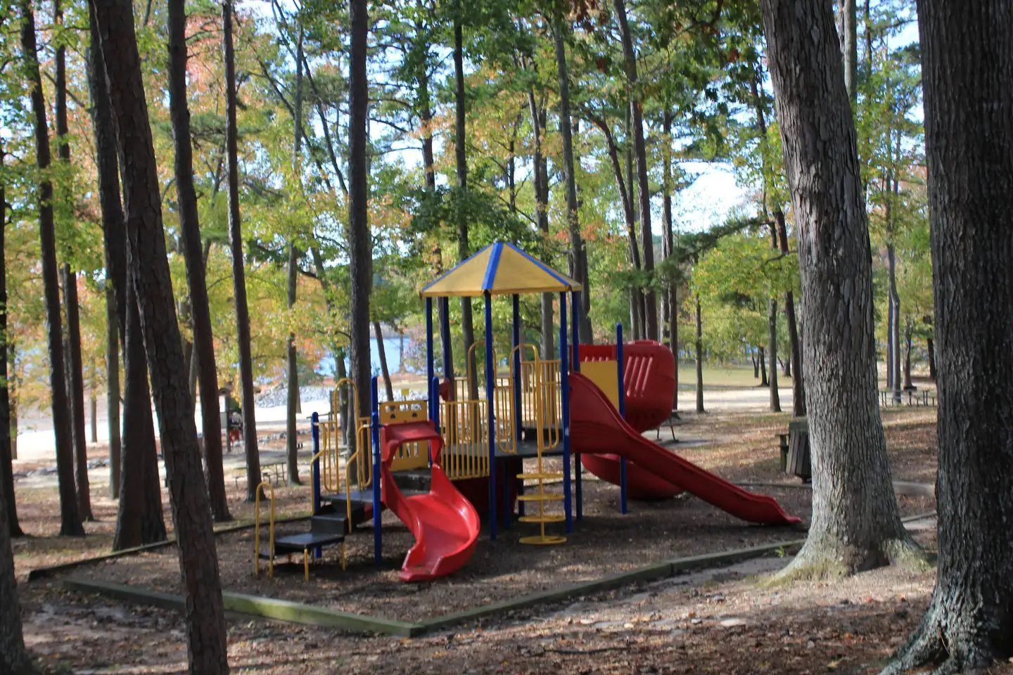 Welcome to North Bend Park! This is the playground in the Day Use Area located in North Bend Park