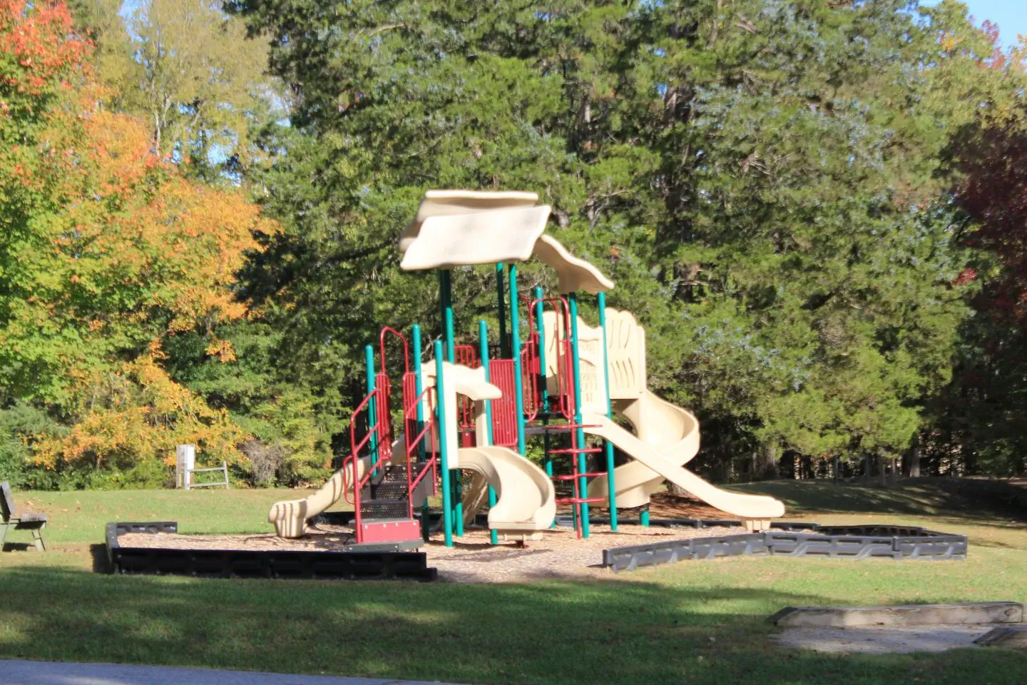 Welcome to North Bend Park! This is the playground in Area C located in North Bend Park