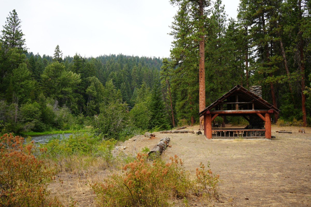 Picnic Shelter at Sawmill Flat