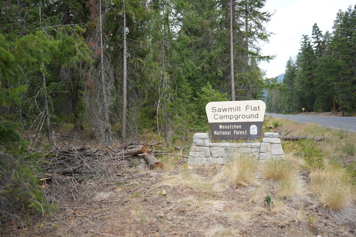 Entrance sign at Sawmill Flat Campground